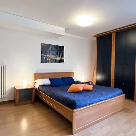 La Piazzetta - Affitti Brevi Italia